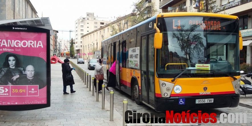 Accés als busos 