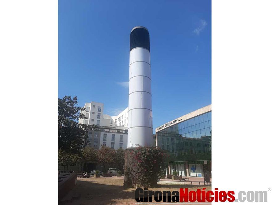Reparació columna lluminosa 