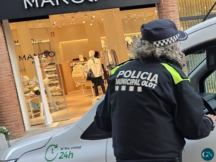 Policia Municipal d'Olot / GN 
