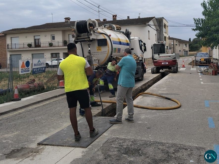 Obres de reparació a Vilobí d'Onyar 