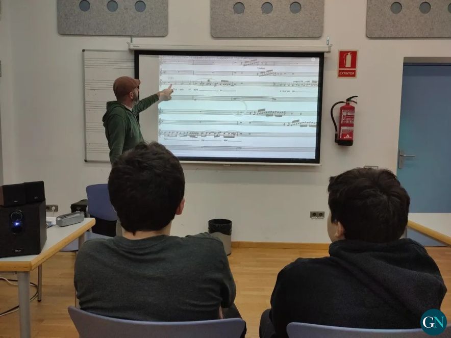 Assaig scola Municipal de Música de Banyoles 