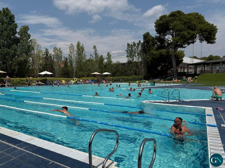 Piscina Municipal exterior de Figueres 