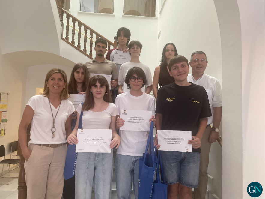 Acte de reconeixement als 160 estudiants del Pla de l’Estany / Aj.Banyoles 