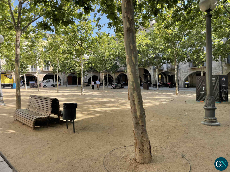 Plaça Major / Aj.Banyoles 