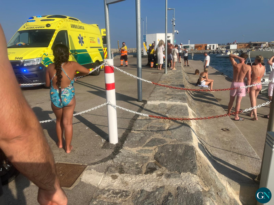 alt - Accident nàutic a Empuriabrava / © Gironanoticies.com 
