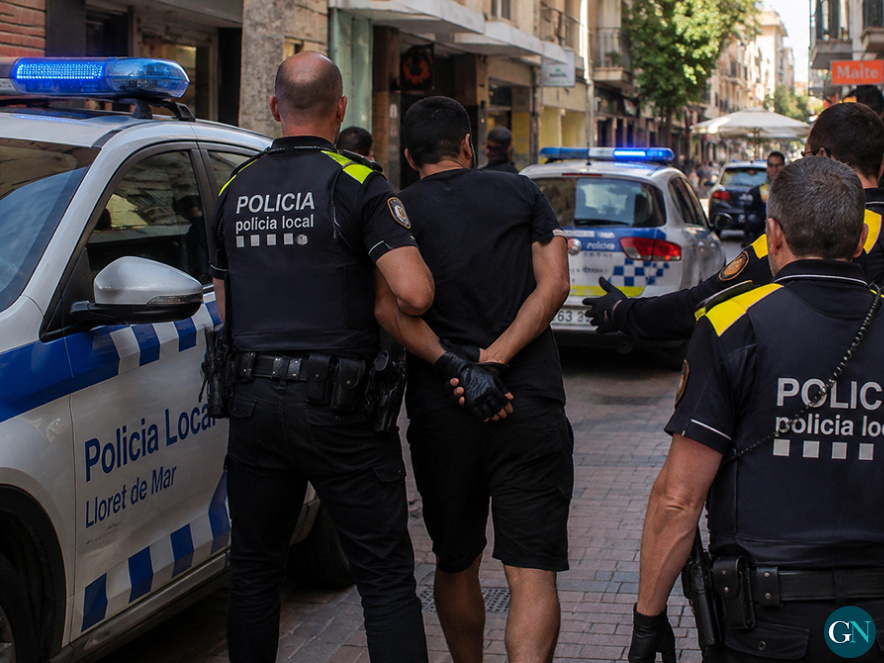 alt - 