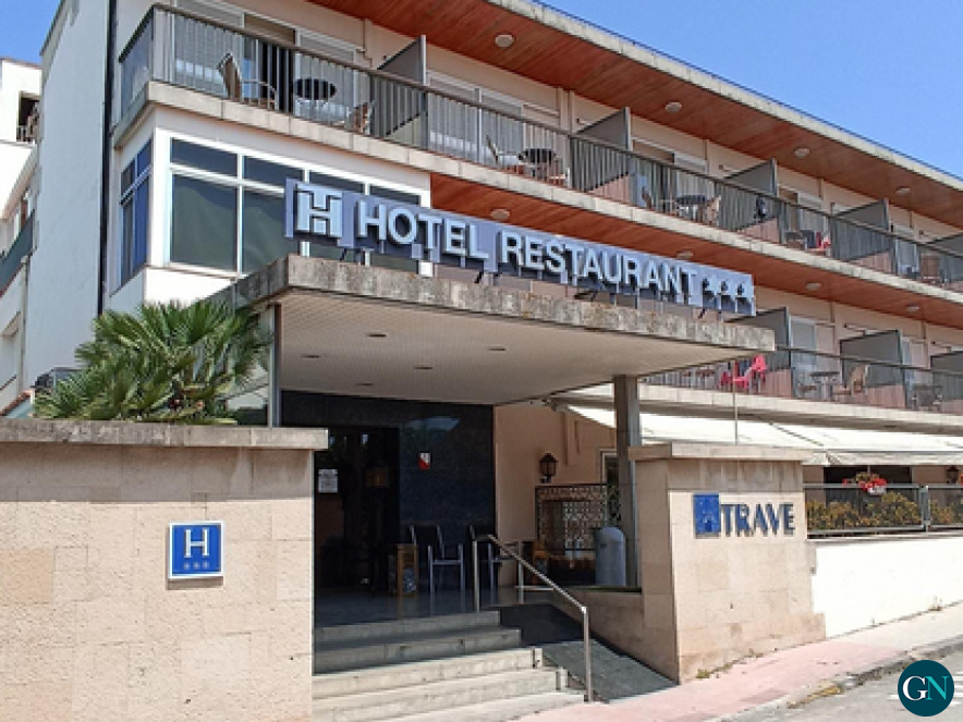 alt - Hotel Travé de Figueres 