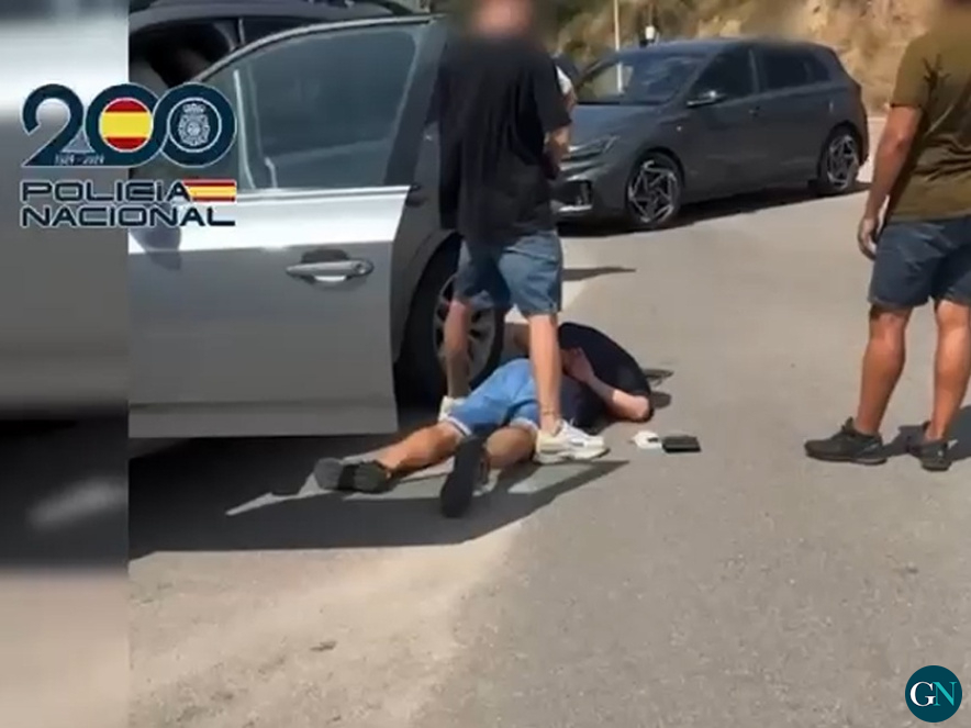 alt - Policia Nacional  / GN 