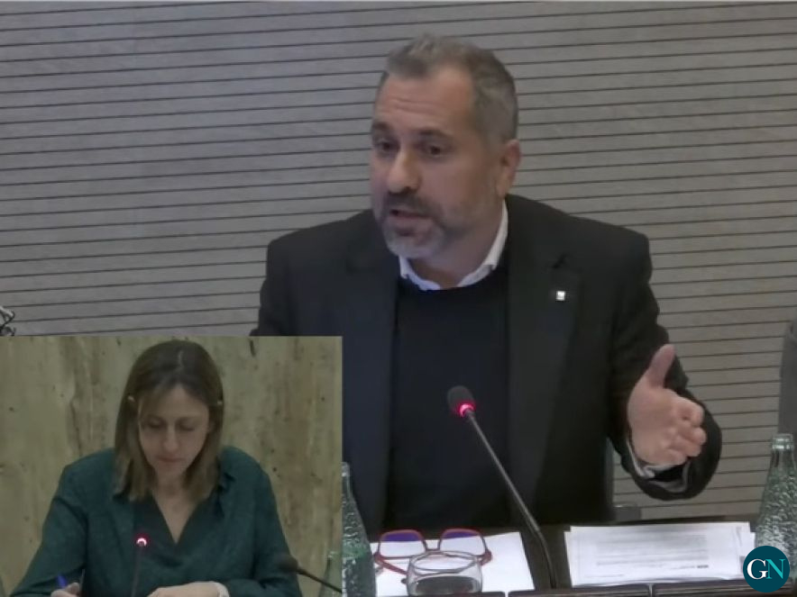 alt - Joan Martín al Ple de l'Ajuntament de Salt 