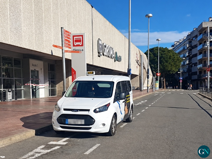 alt - Taxi a Girona 