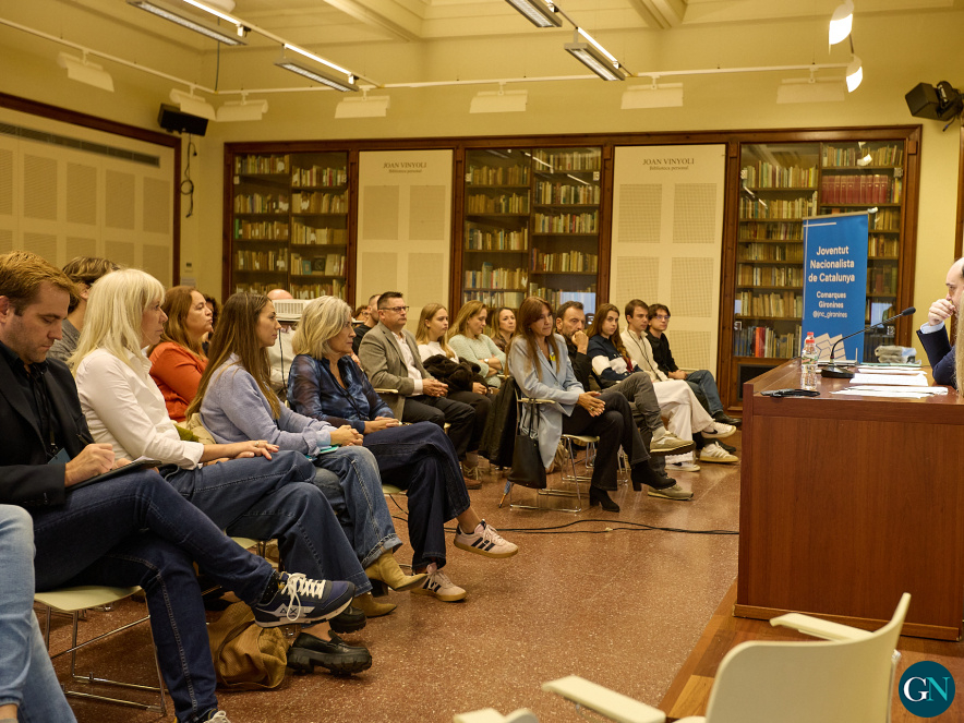 alt - Jornada «Arrelats al Futur» 